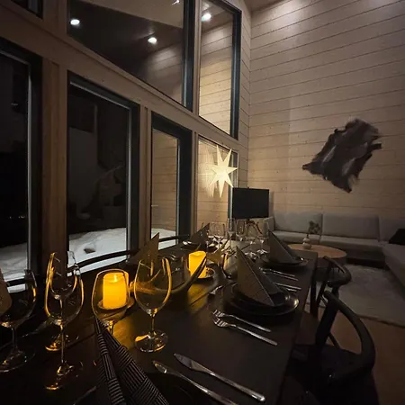 Luxury Hideaway Chill By Hilla
